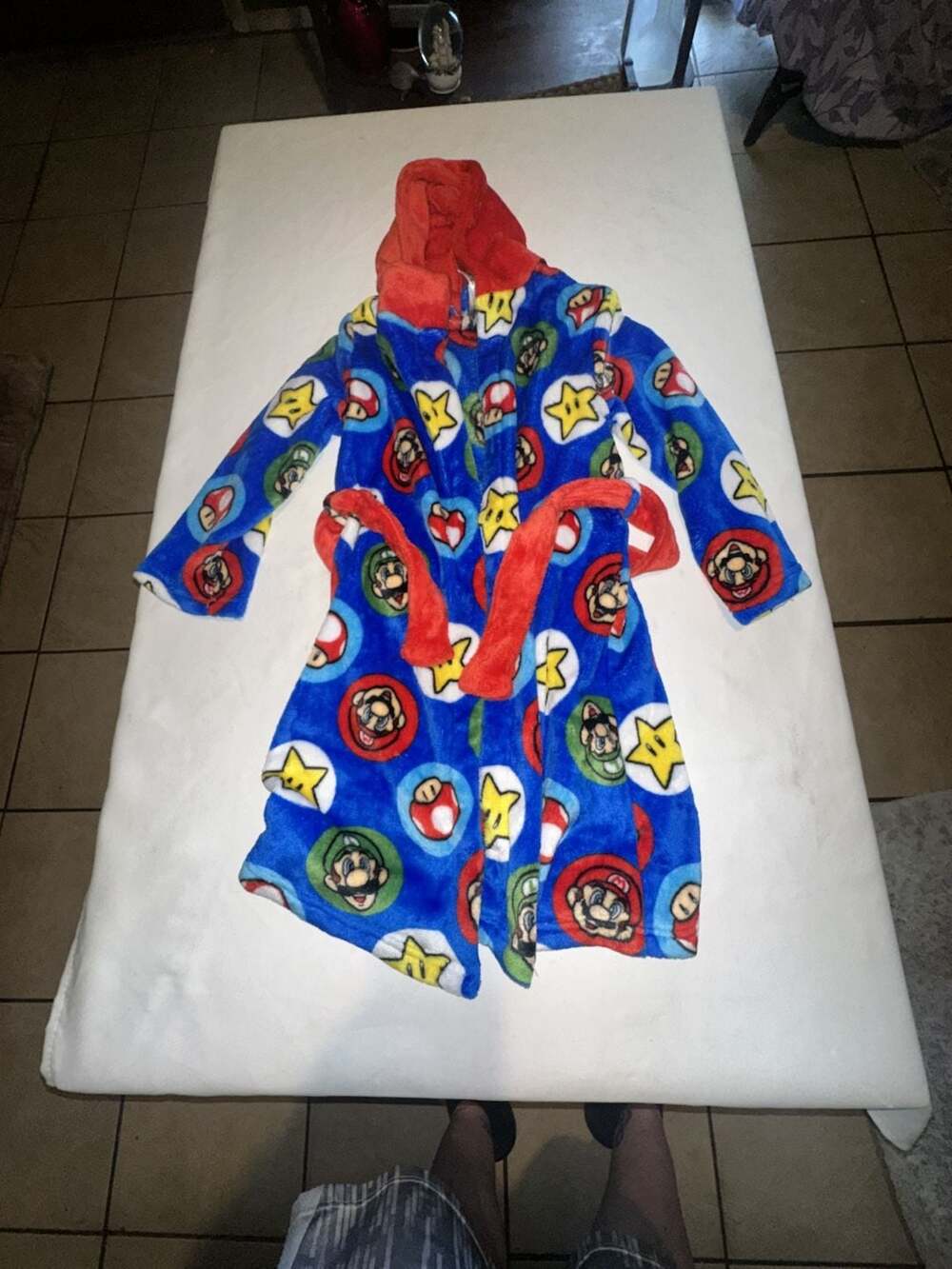 Nintendo Super Mario Bros. Boys Fleece Hooded Bathrobe, Size M (8)